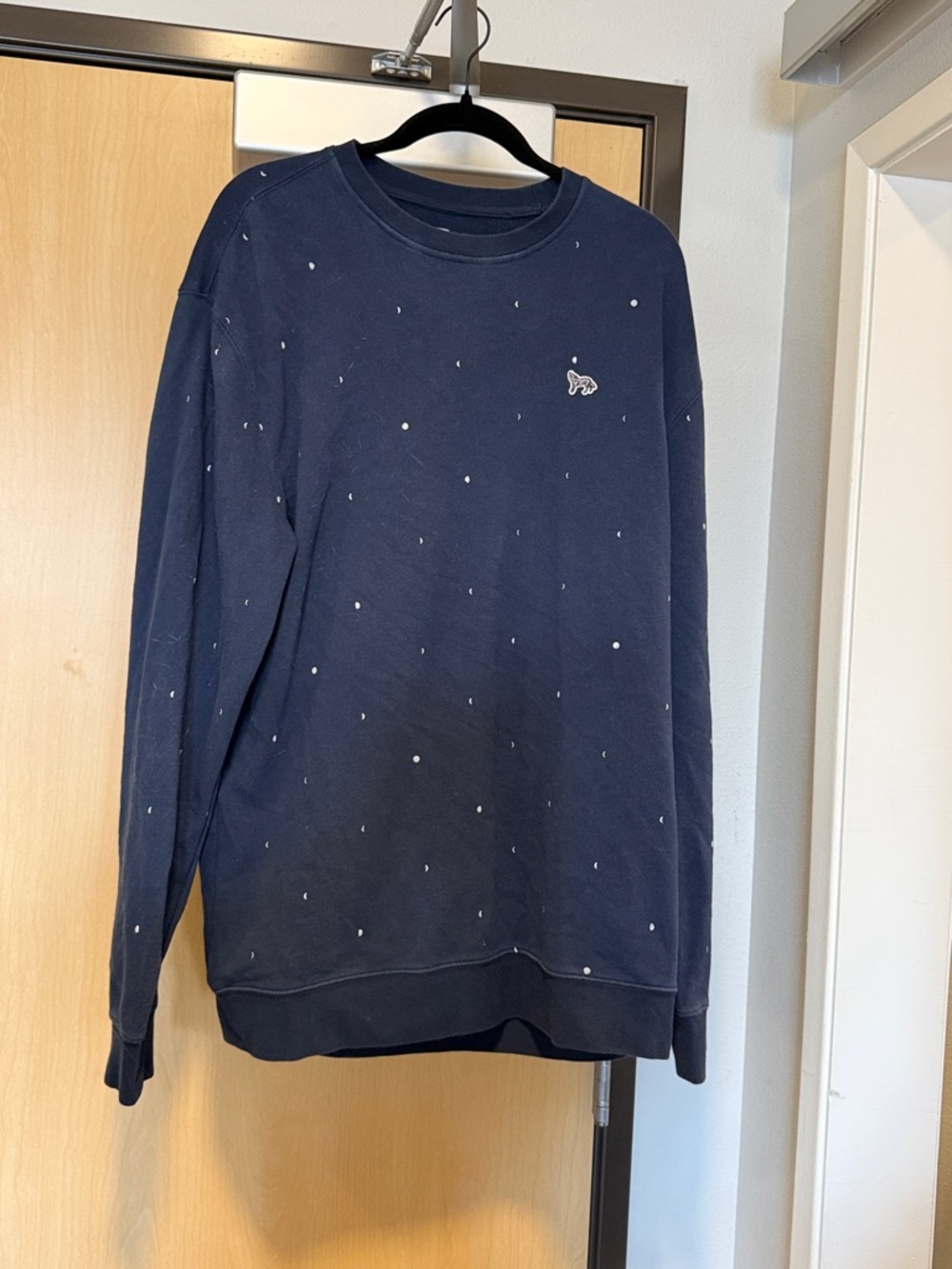 Men's Navy Crewneck Sweatshirt with Subtle Dot Pattern